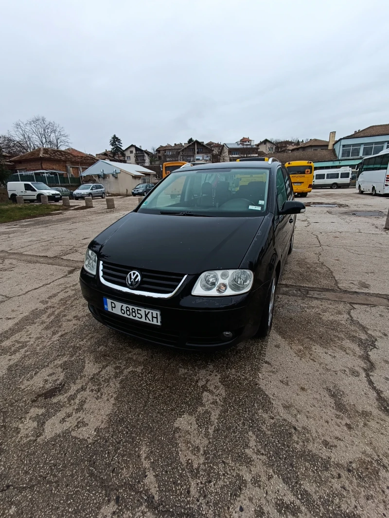 VW Touran, снимка 2 - Автомобили и джипове - 48223315