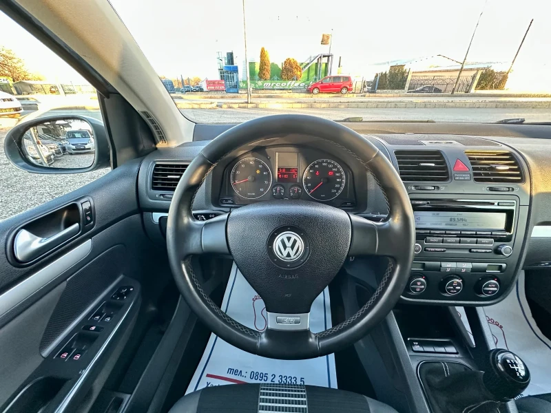 VW Golf 1.4 бензин, снимка 10 - Автомобили и джипове - 48409508