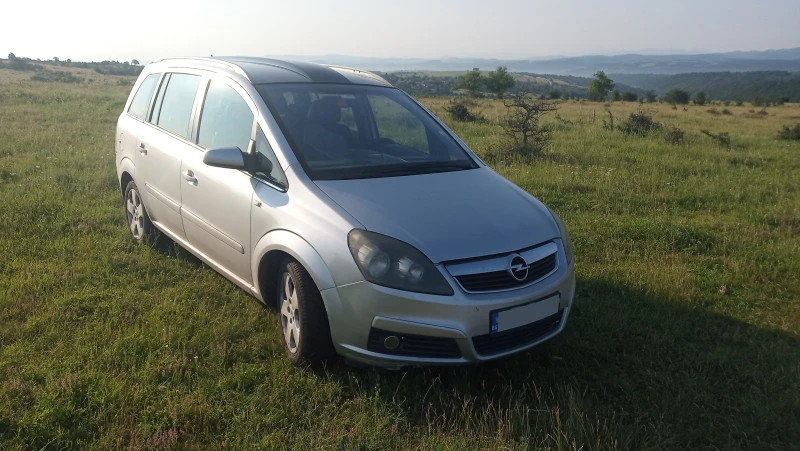 Opel Zafira, снимка 5 - Автомобили и джипове - 48505058