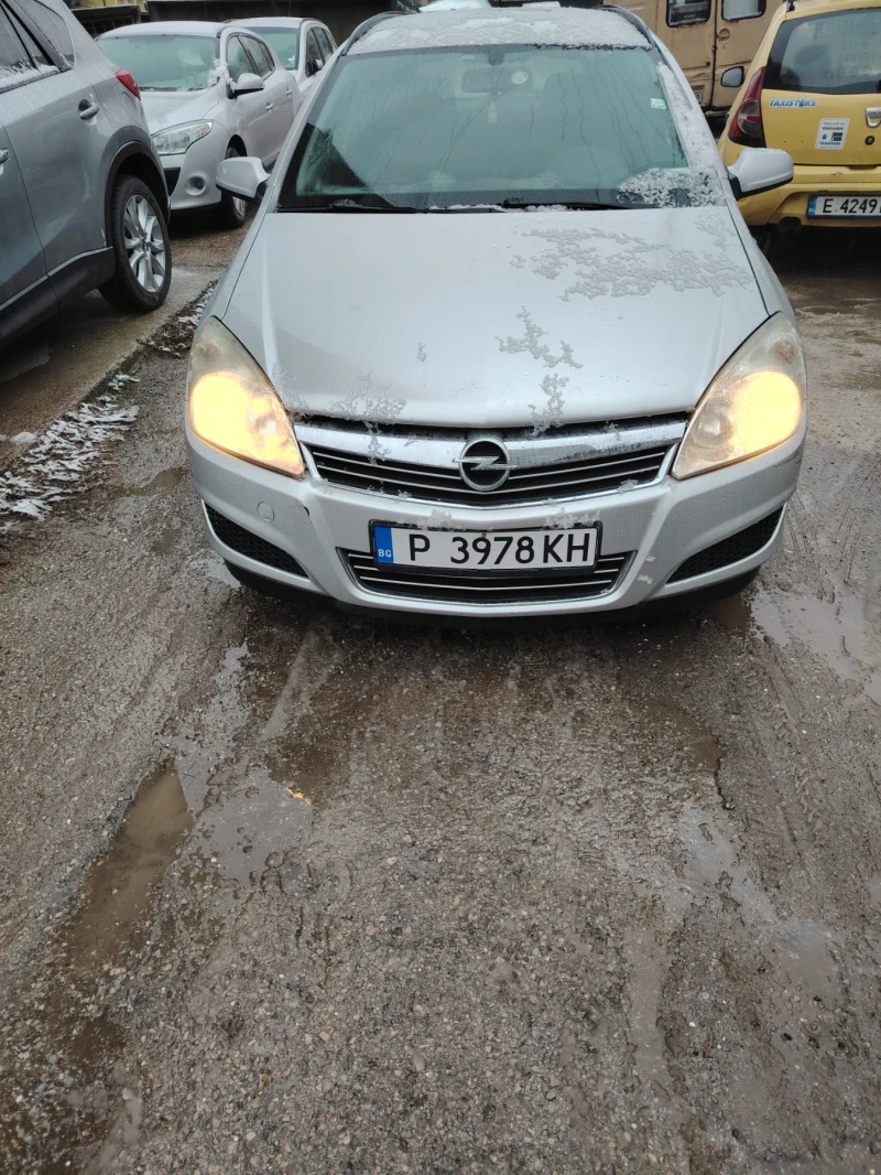 Opel Astra, снимка 2 - Автомобили и джипове - 48599330