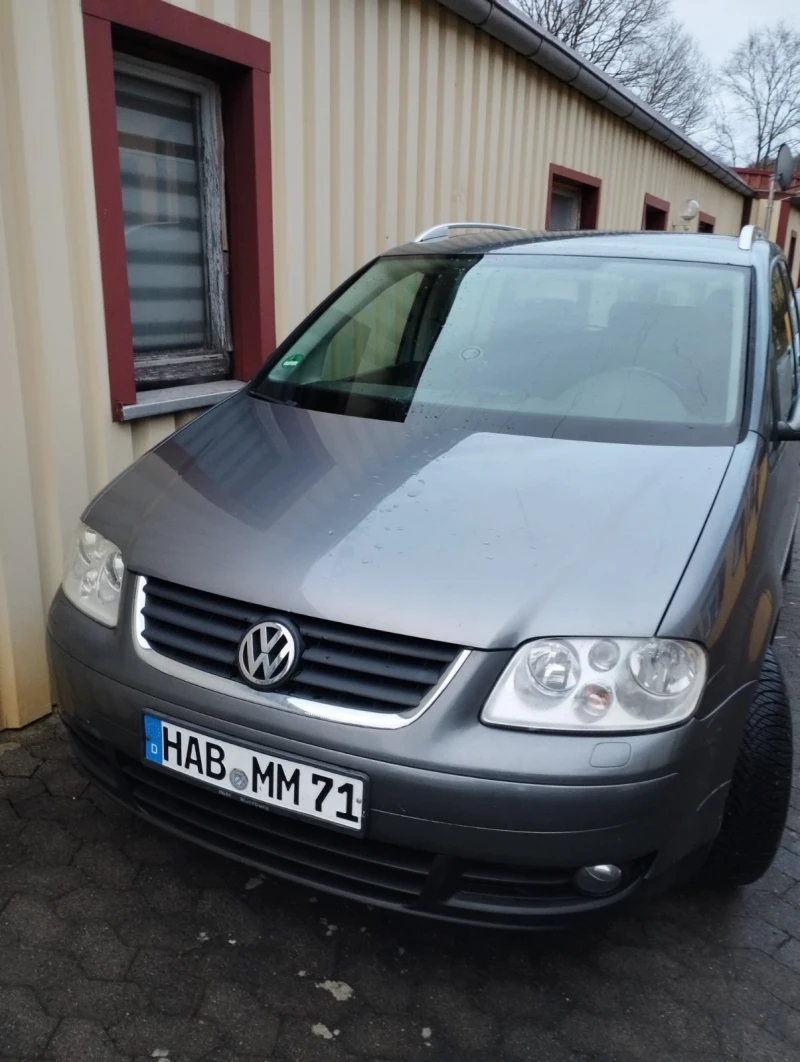 VW Touran, снимка 3 - Автомобили и джипове - 48974683