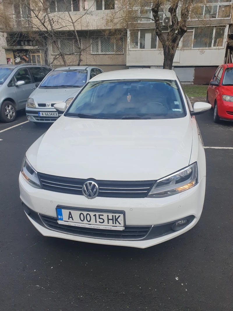 VW Jetta, снимка 1 - Автомобили и джипове - 49341544