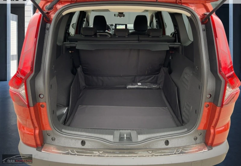 Dacia Jogger 1.6 HYBRID/140HP/EXTREME/CAM/ESP/NAVI/LED/175v, снимка 7 - Автомобили и джипове - 49763437