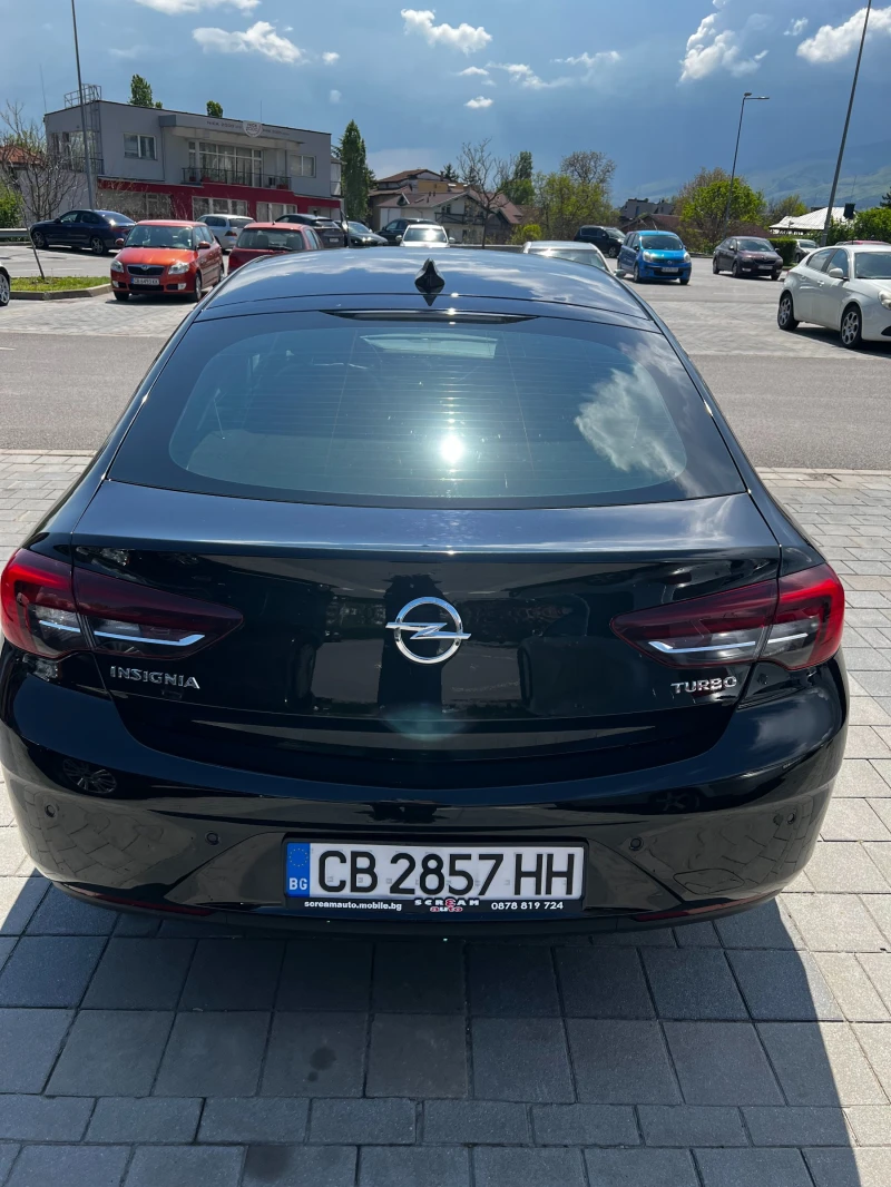 Opel Insignia, снимка 2 - Автомобили и джипове - 52864503