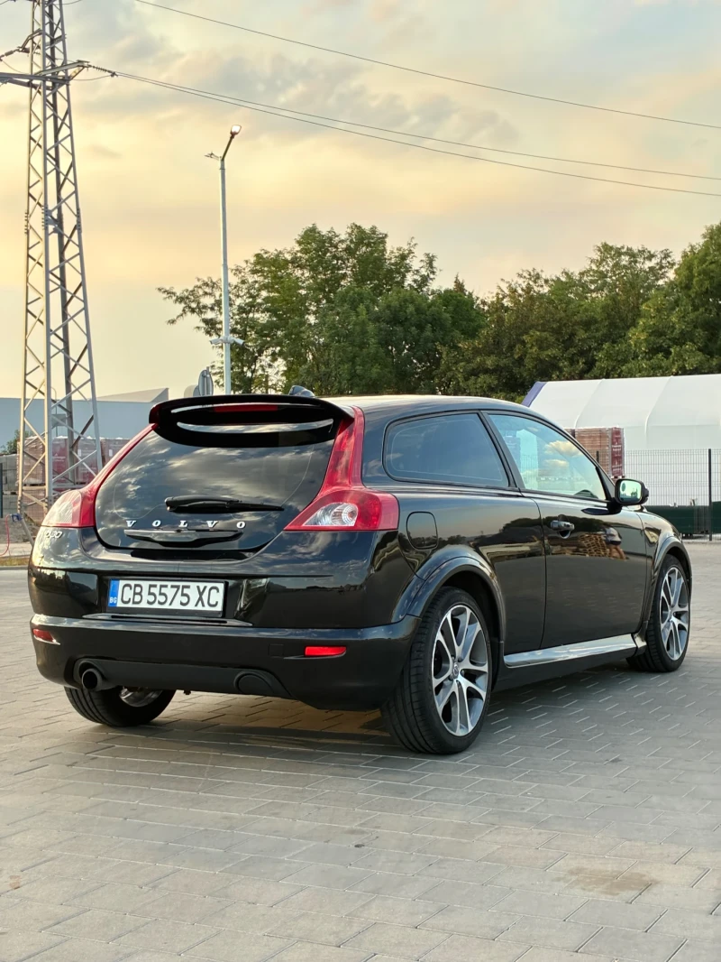 Volvo C30 R-DESING, снимка 5 - Автомобили и джипове - 51101397