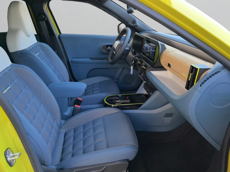 Fiat Grande Panda LA PRIMA BEV 44 kWh 83 kW 113 hp 320, снимка 14 - Автомобили и джипове - 52413297