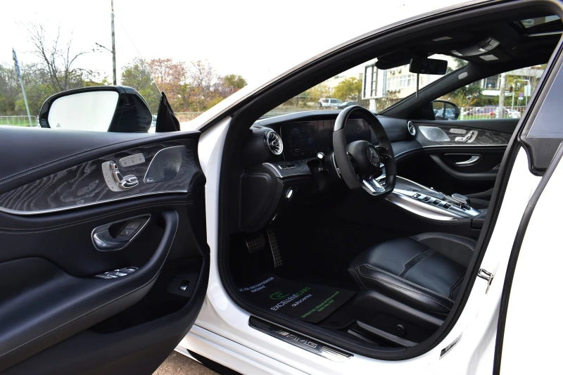 Mercedes-Benz GT 53AMG* DISSTRONIC* LINE* 360CAM* EXAUST-MODE* BURM, снимка 9 - Автомобили и джипове - 52373144