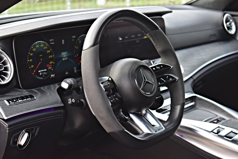 Mercedes-Benz GT 53AMG* DISSTRONIC* LINE* 360CAM* EXAUST-MODE* BURM, снимка 10 - Автомобили и джипове - 52373144