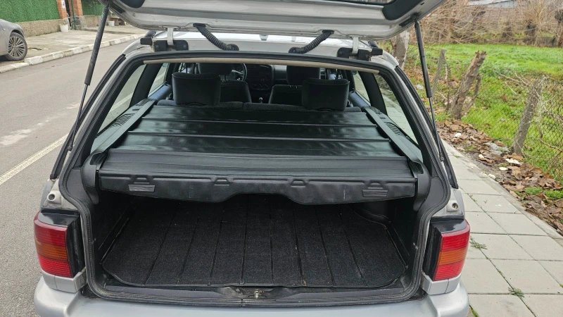 VW Passat 1.9 TDI, снимка 11 - Автомобили и джипове - 52884280