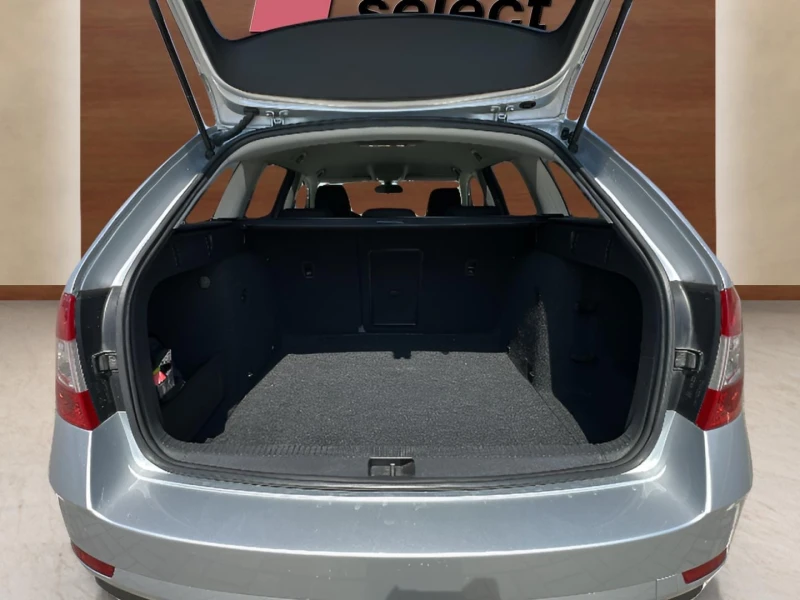 Skoda Octavia 1.5 TSI, снимка 9 - Автомобили и джипове - 53427406