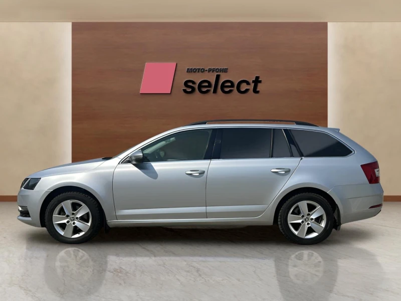 Skoda Octavia 1.5 TSI, снимка 6 - Автомобили и джипове - 53427406