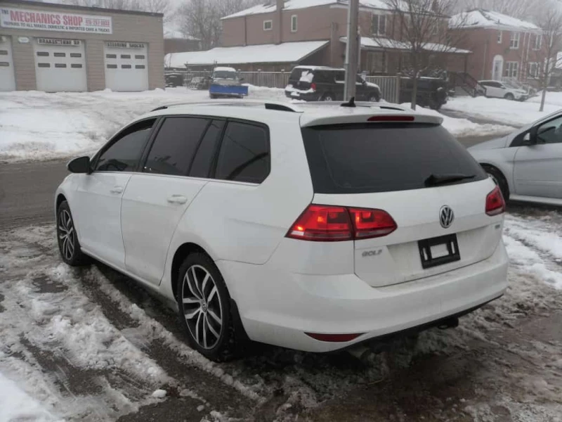 VW Golf * 4dr Auto 2.0 TDI Highline NAVI PANOROOF CAMERA *, снимка 4 - Автомобили и джипове - 53529015