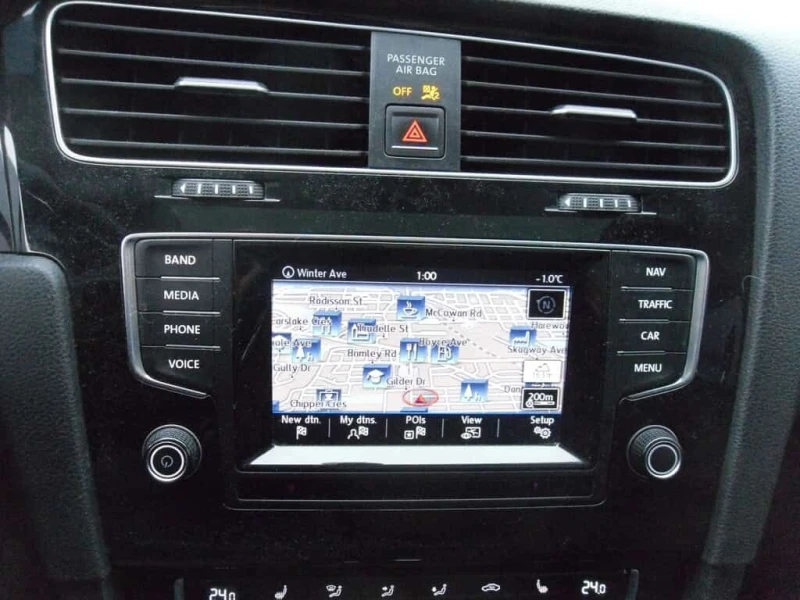 VW Golf * 4dr Auto 2.0 TDI Highline NAVI PANOROOF CAMERA *, снимка 12 - Автомобили и джипове - 53529015