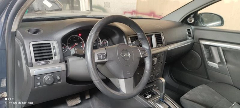 Opel Vectra 1.9 CDTI , 150 к.с., снимка 8 - Автомобили и джипове - 46654743