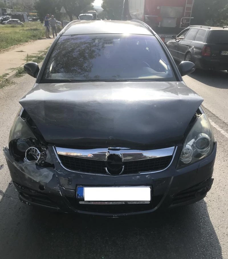 Opel Vectra 1.9 CDTI , 150 к.с., снимка 1 - Автомобили и джипове - 46654743