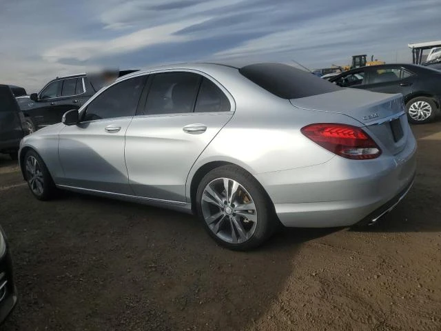 Mercedes-Benz C 300 4MATIC* КЛИП НА МОТОРА  , снимка 4 - Автомобили и джипове - 49019453