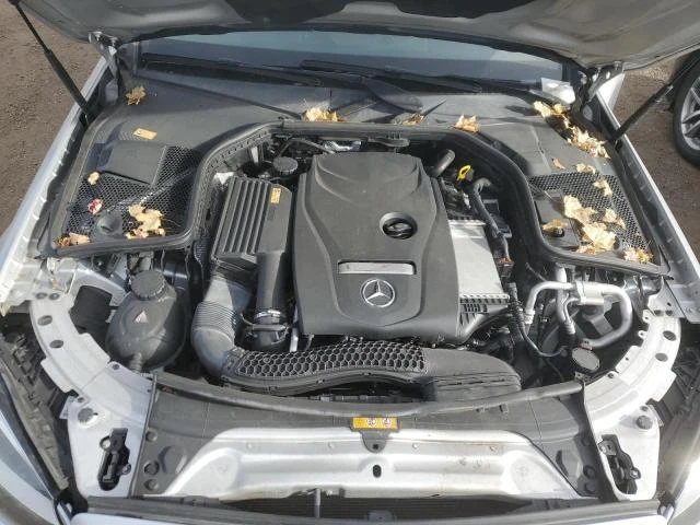 Mercedes-Benz C 300 4MATIC* КЛИП НА МОТОРА  , снимка 11 - Автомобили и джипове - 49019453