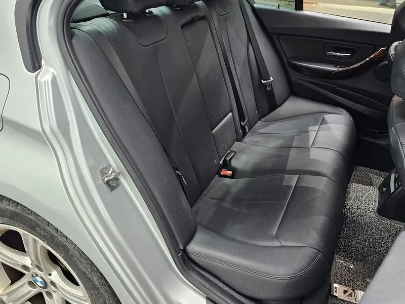 BMW 320 (F30) 320D, снимка 11 - Автомобили и джипове - 55010245