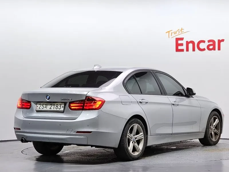 BMW 320 (F30) 320D, снимка 2 - Автомобили и джипове - 55010245