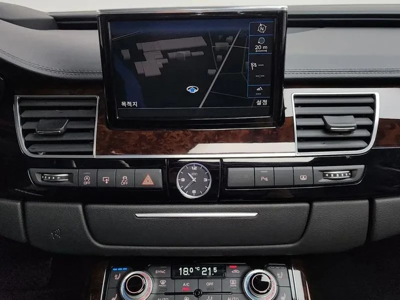 Audi A8, снимка 14 - Автомобили и джипове - 56689737