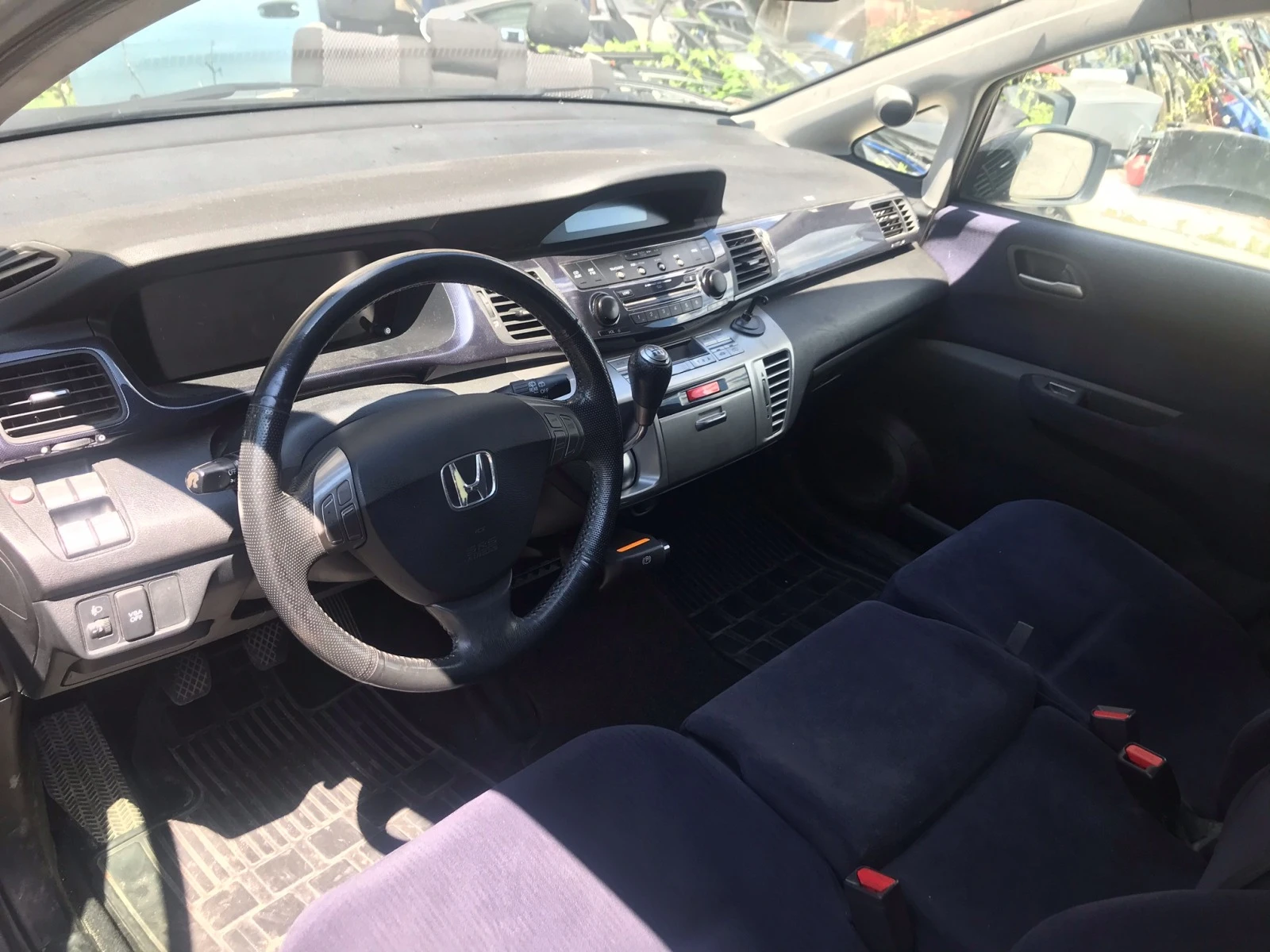 Honda Fr-v 2.2i-ctdi - изображение 3