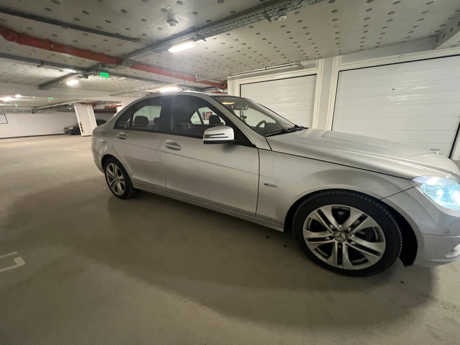 Mercedes-Benz C 200  - изображение 6