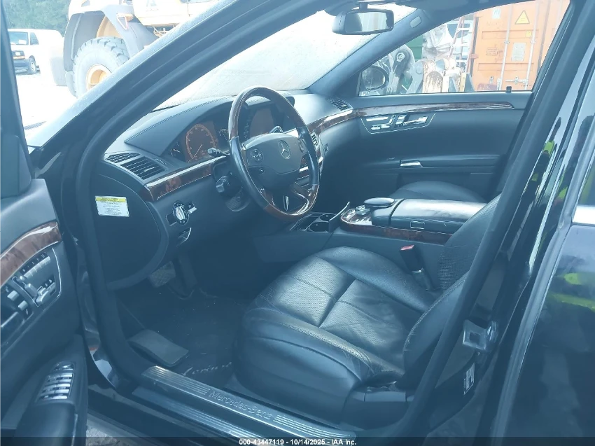 Mercedes-Benz S 550  |   |  |  | Mobile.bg   6