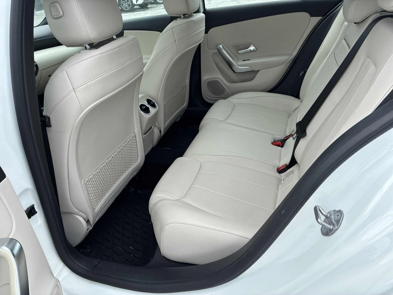 Mercedes-Benz A 250 �� Mercedes ����������������* ���� �� ������* ���� | Mobile.bg � ����������� 13