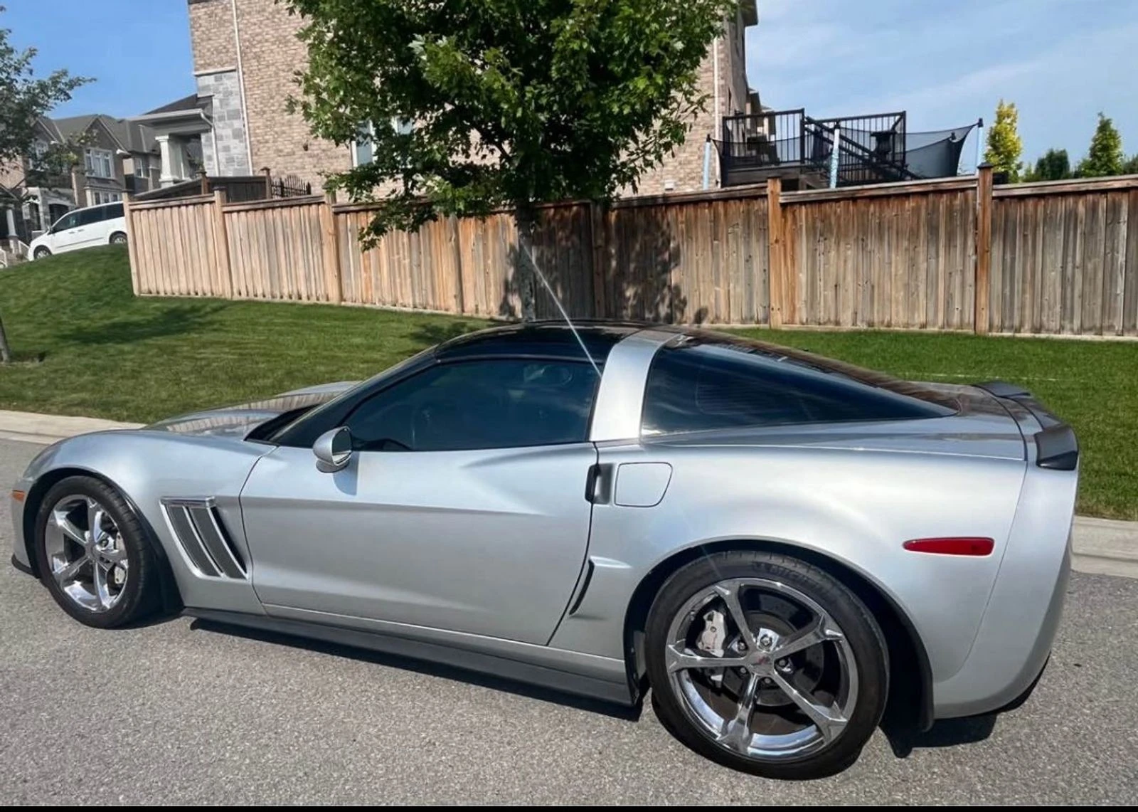 Chevrolet Corvette  Z16 Grand Sport 3LT С РЕГИСТРАЦИЯ & АВТО КРЕДИТ , снимка 2 - Автомобили и джипове - 54070405