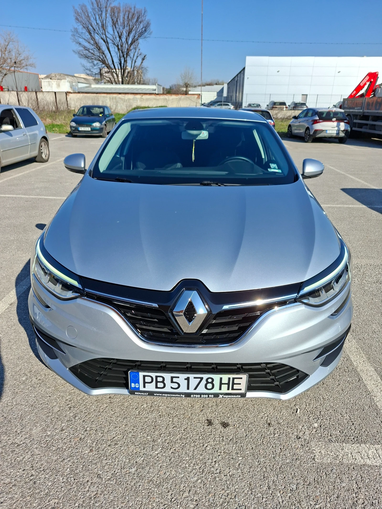 Renault Megane, снимка 3 - Автомобили и джипове - 54181531