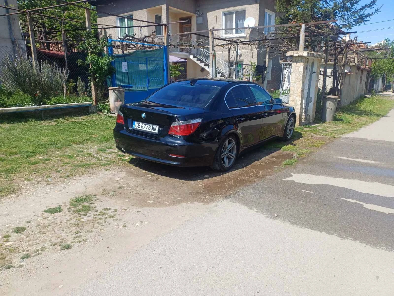 BMW 520 2.0, снимка 3 - Автомобили и джипове - 54358932