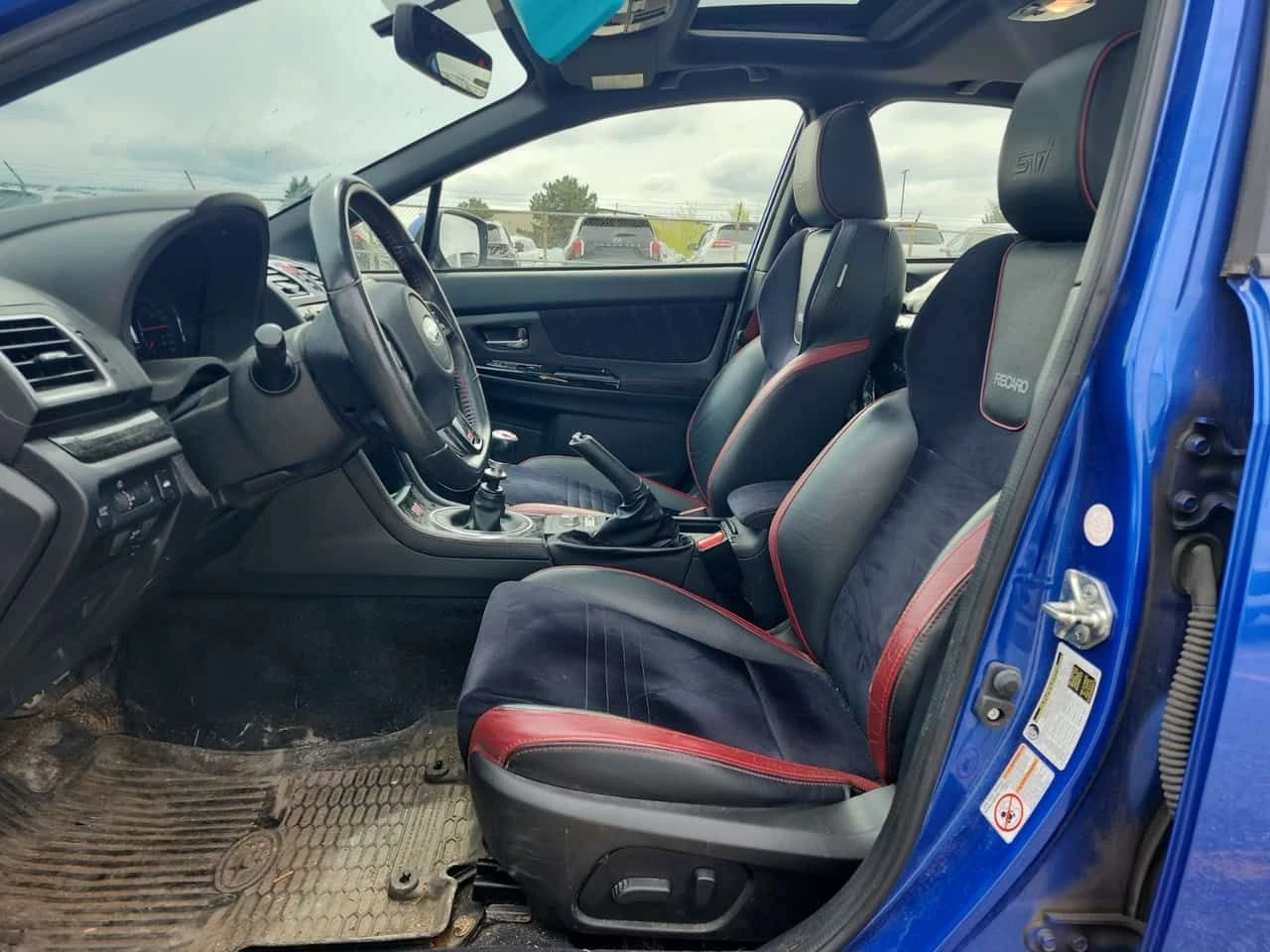 Subaru WRX * Manual W/wing Spoiler Sti Sport tech* ПОДГРЕВ* , снимка 3 - Автомобили и джипове - 54451301