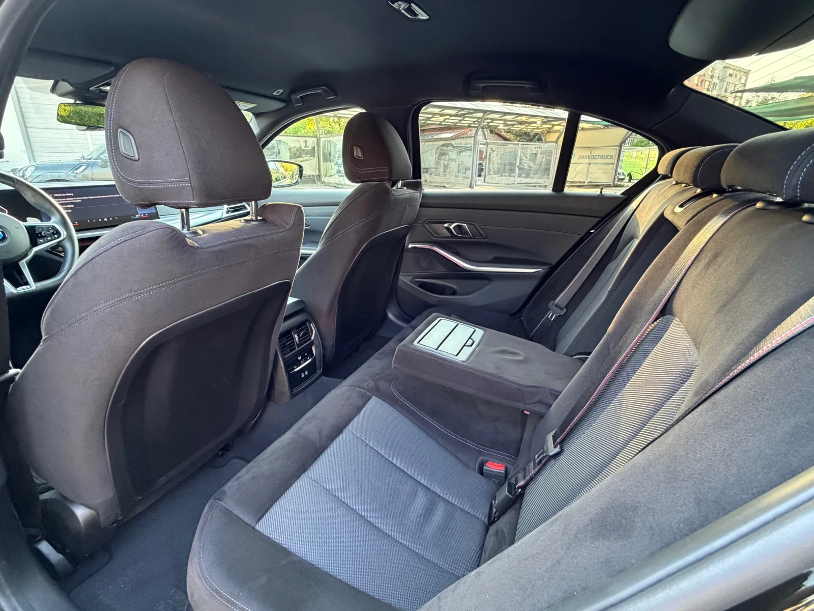 BMW 320 D M xdrive, снимка 10 - Автомобили и джипове - 54465678