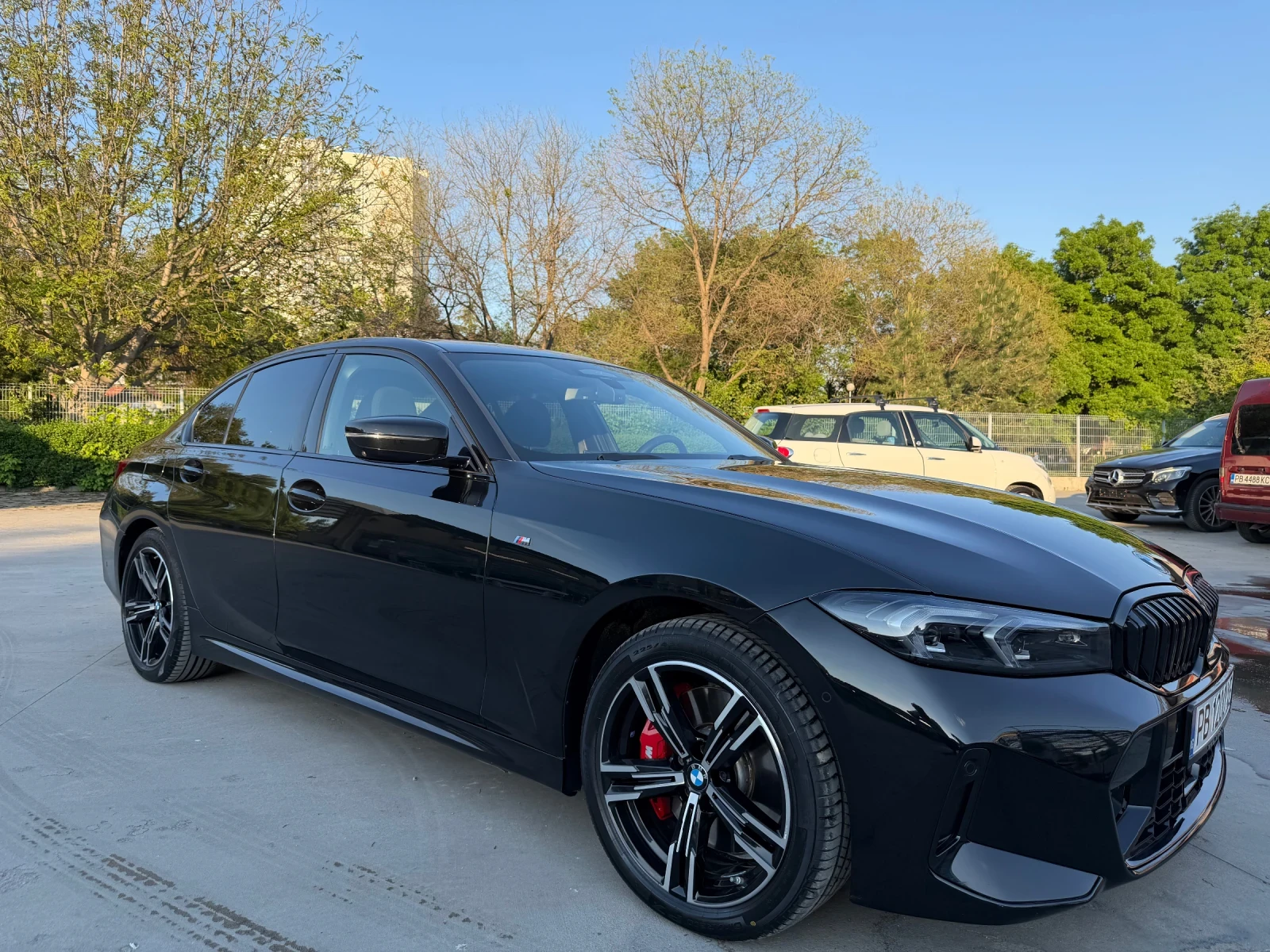 BMW 320 D M xdrive, снимка 2 - Автомобили и джипове - 54465678