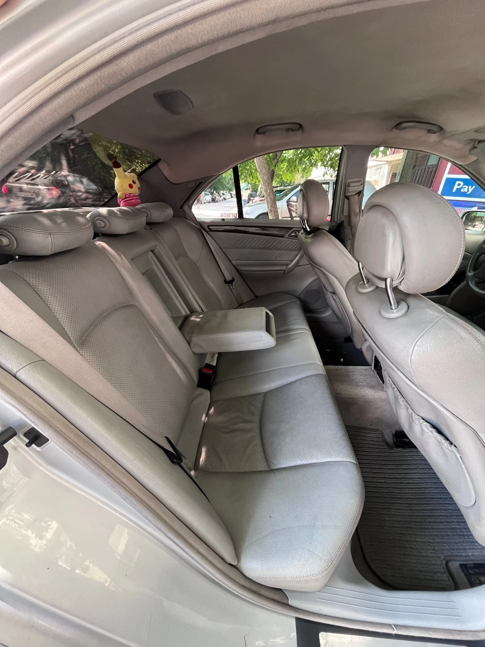Mercedes-Benz C 270, снимка 14 - Автомобили и джипове - 54671427