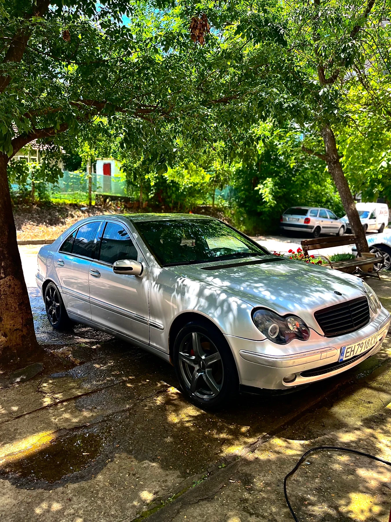 Mercedes-Benz C 270, снимка 2 - Автомобили и джипове - 54671427