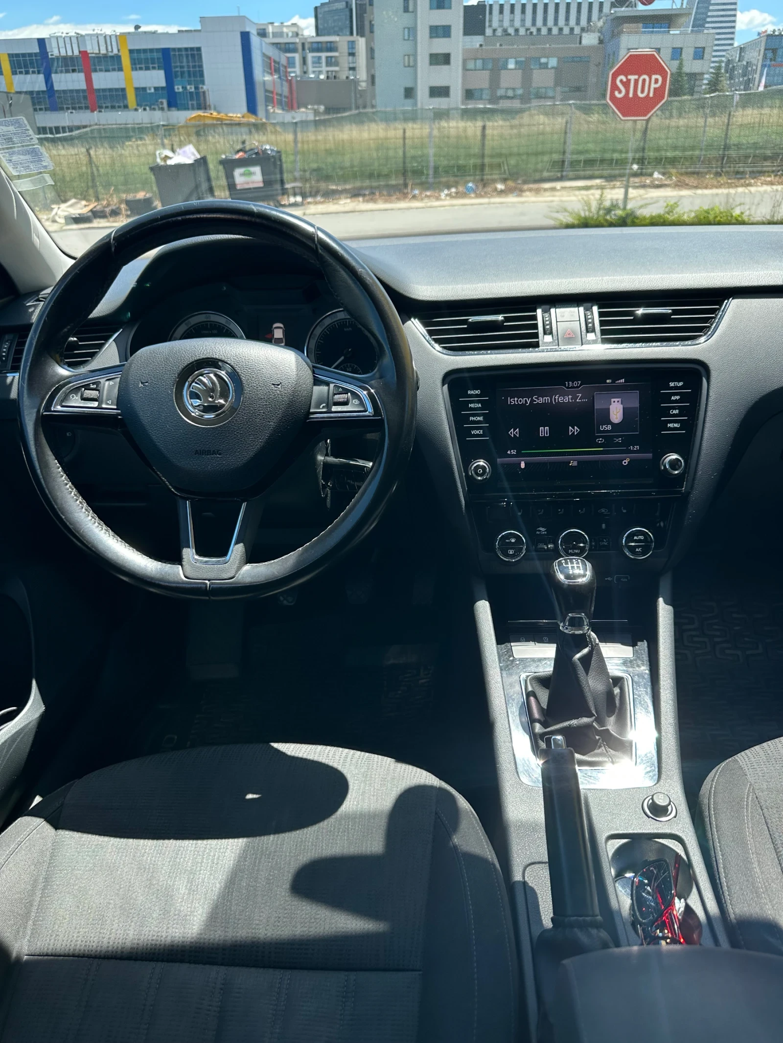 Skoda Octavia 1.4 G-TEC Facelift, снимка 8 - Автомобили и джипове - 54901579