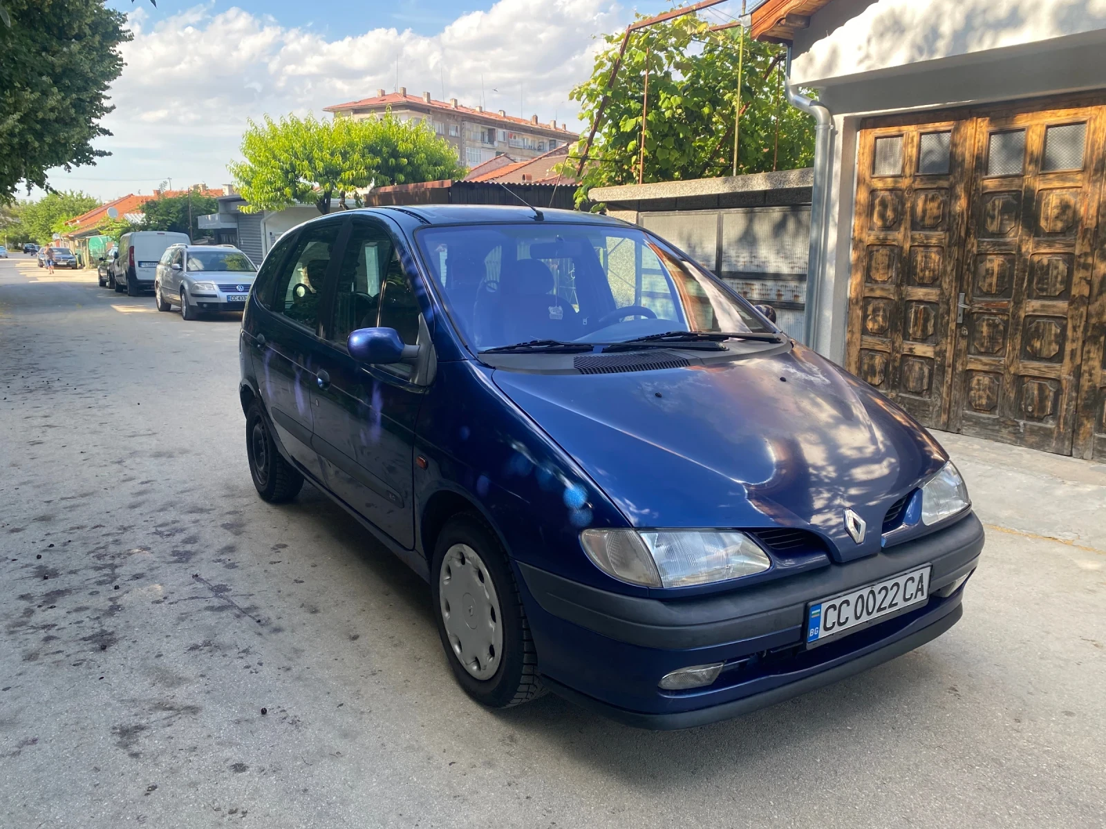 Renault Scenic, снимка 2 - Автомобили и джипове - 55071229