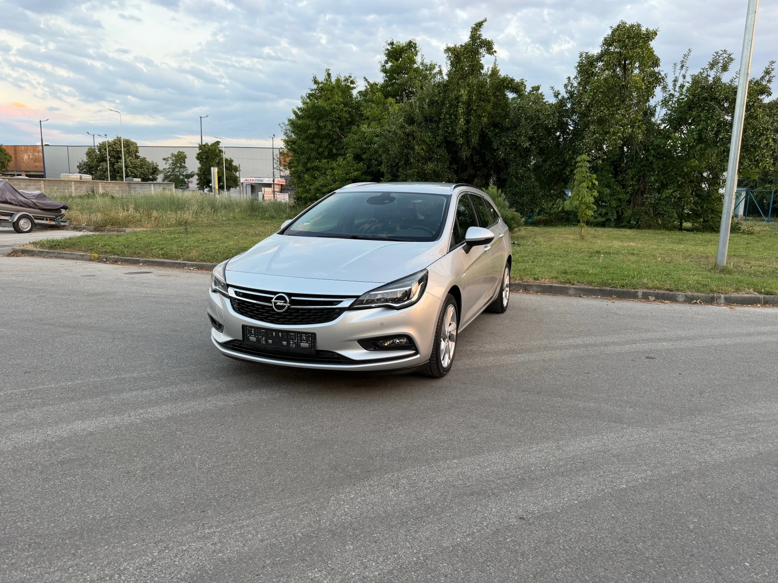 Opel Astra 1.0 Turbo Distronic, снимка 7 - Автомобили и джипове - 55073142