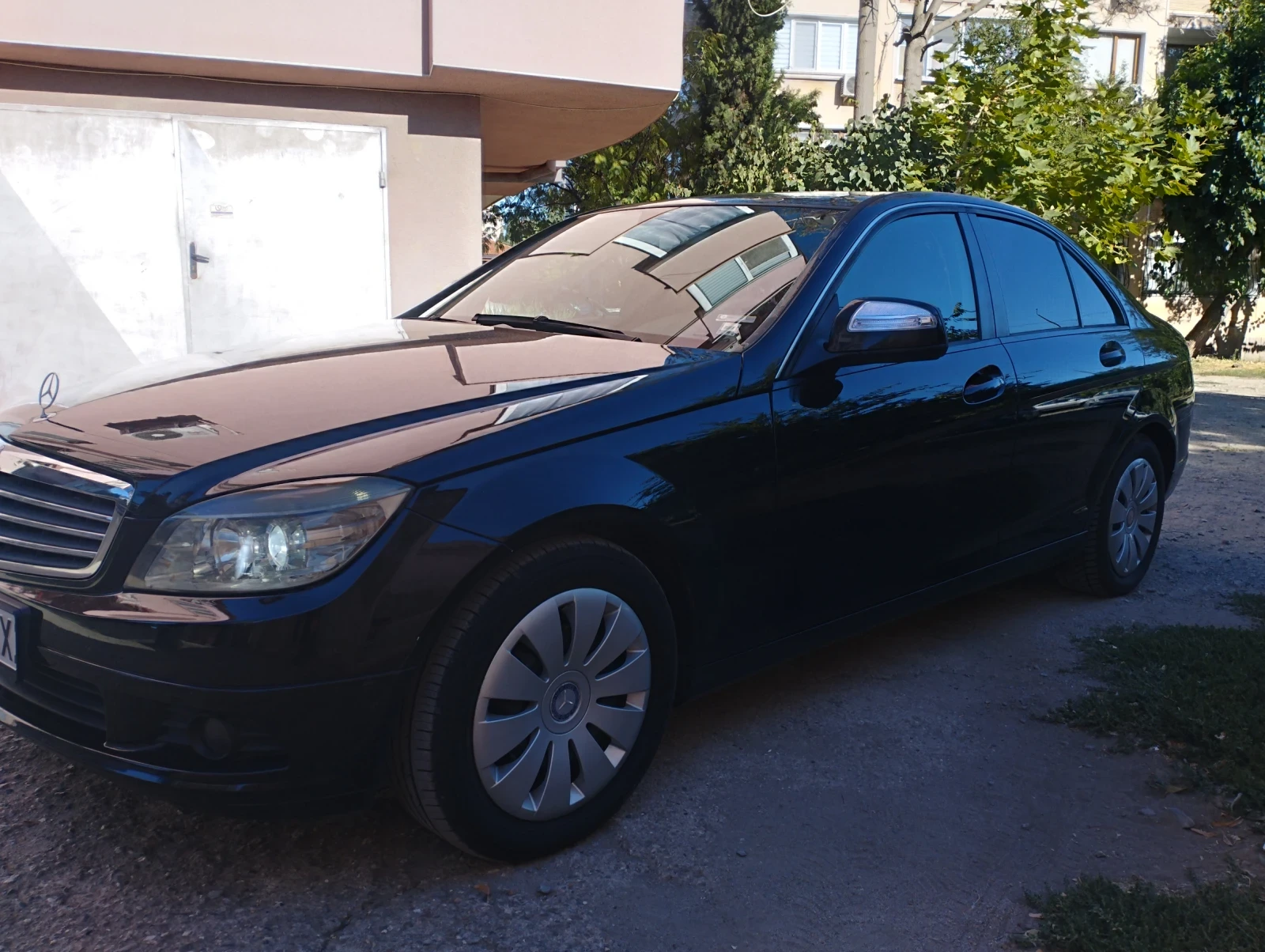 Mercedes-Benz C 180 W204, снимка 3 - Автомобили и джипове - 55129915