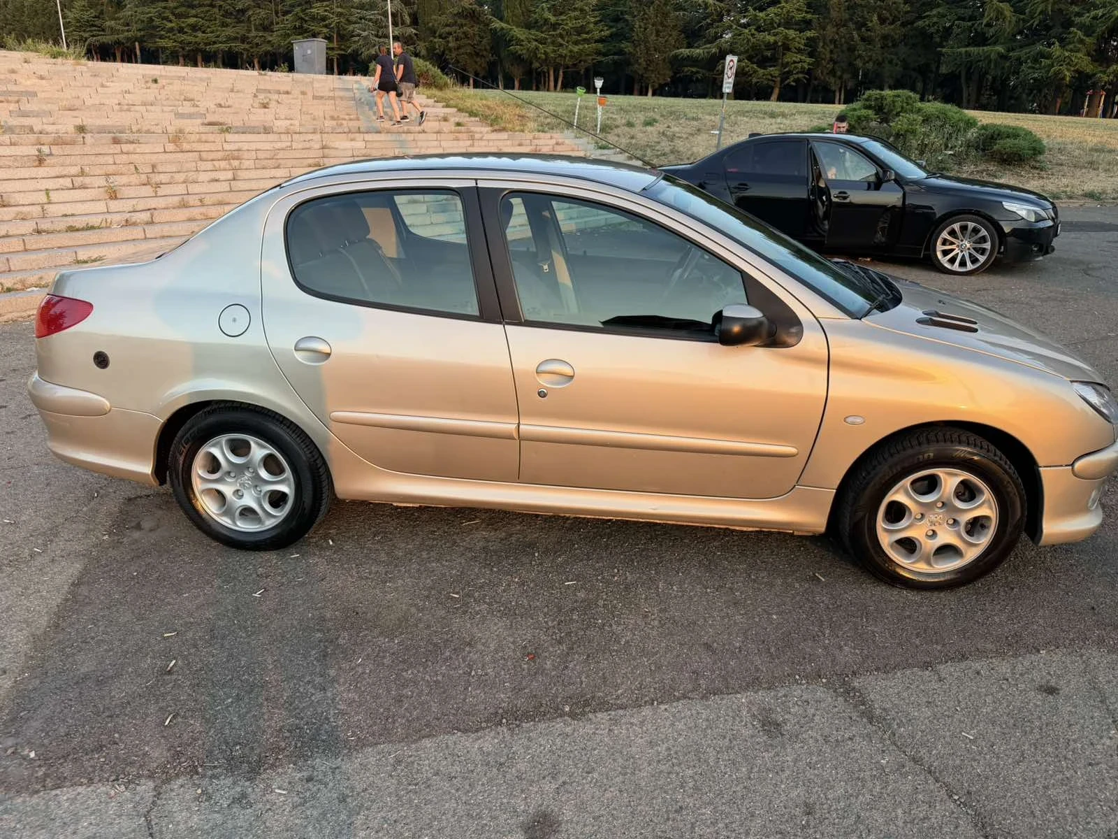 Peugeot 206, снимка 2 - Автомобили и джипове - 55157936