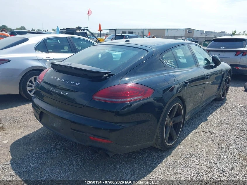 Porsche Panamera GTS Автокредит Цена до България, снимка 3 - Автомобили и джипове - 55589296