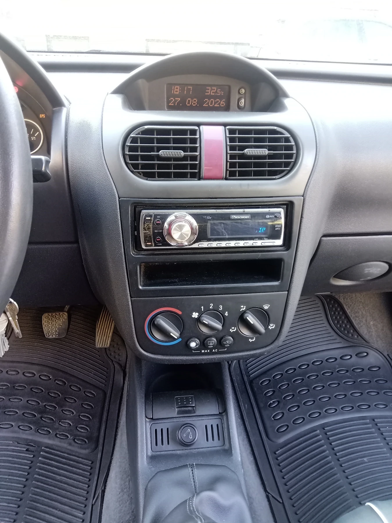 Opel Corsa, снимка 12 - Автомобили и джипове - 55846053