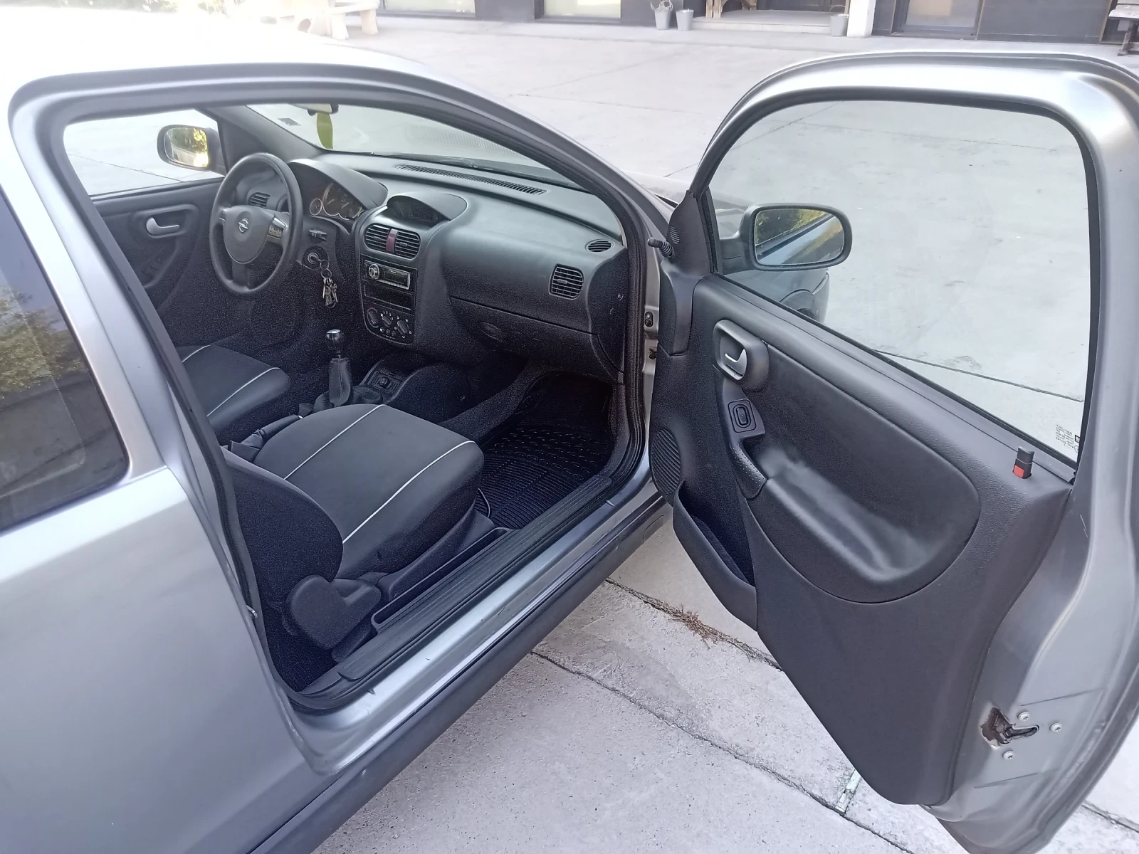 Opel Corsa, снимка 8 - Автомобили и джипове - 55846053