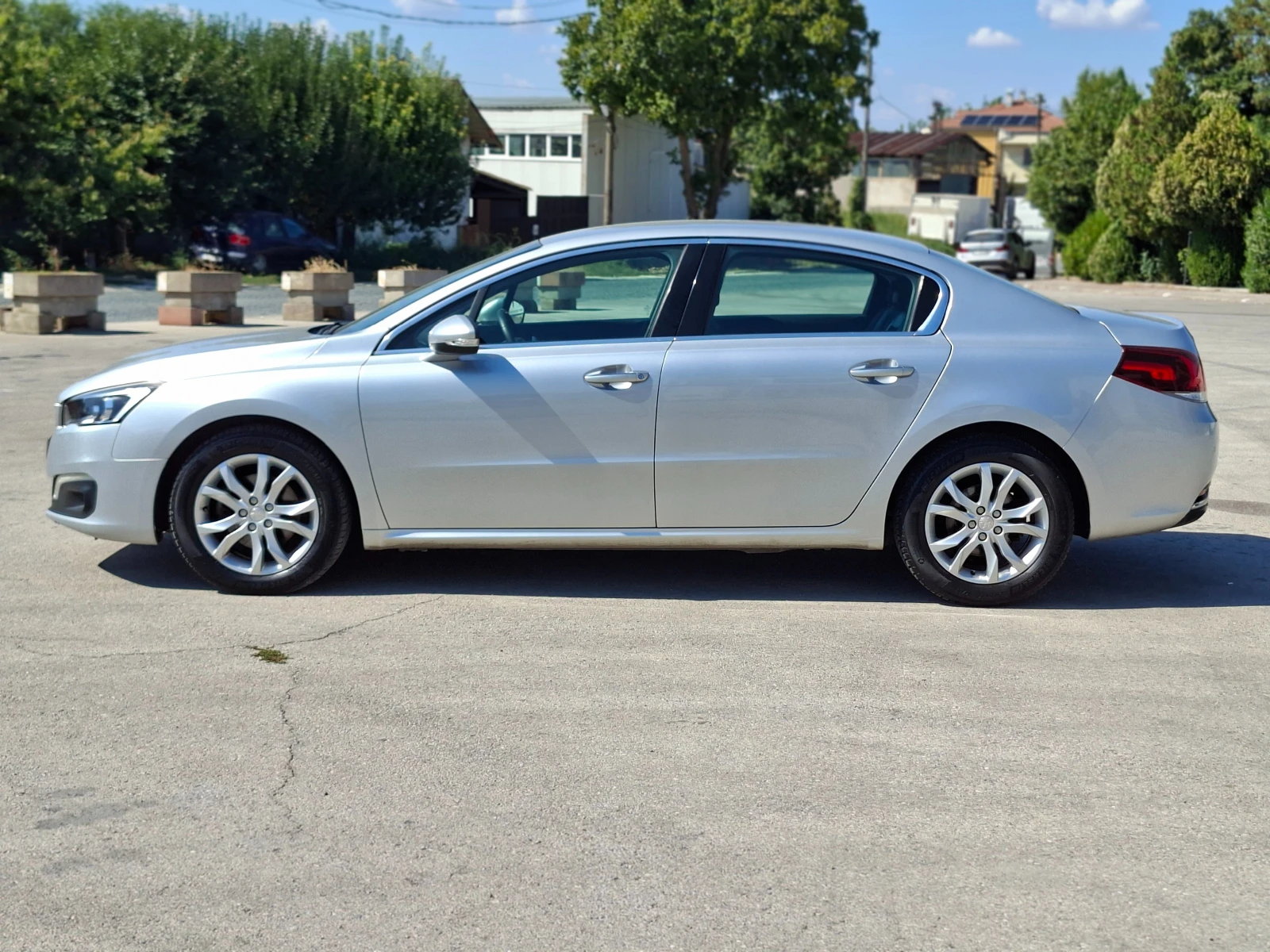 Peugeot 508 2.0HDi 6ск. ALLURE* КОЖА* НАВИ* HEAD UP* KEYLESS, снимка 7 - Автомобили и джипове - 56132722