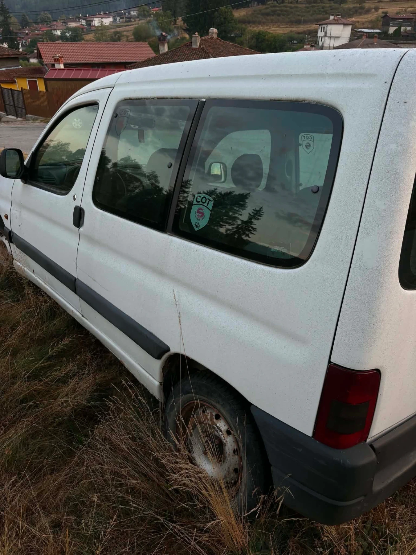 Peugeot Partner, снимка 6 - Автомобили и джипове - 56151275