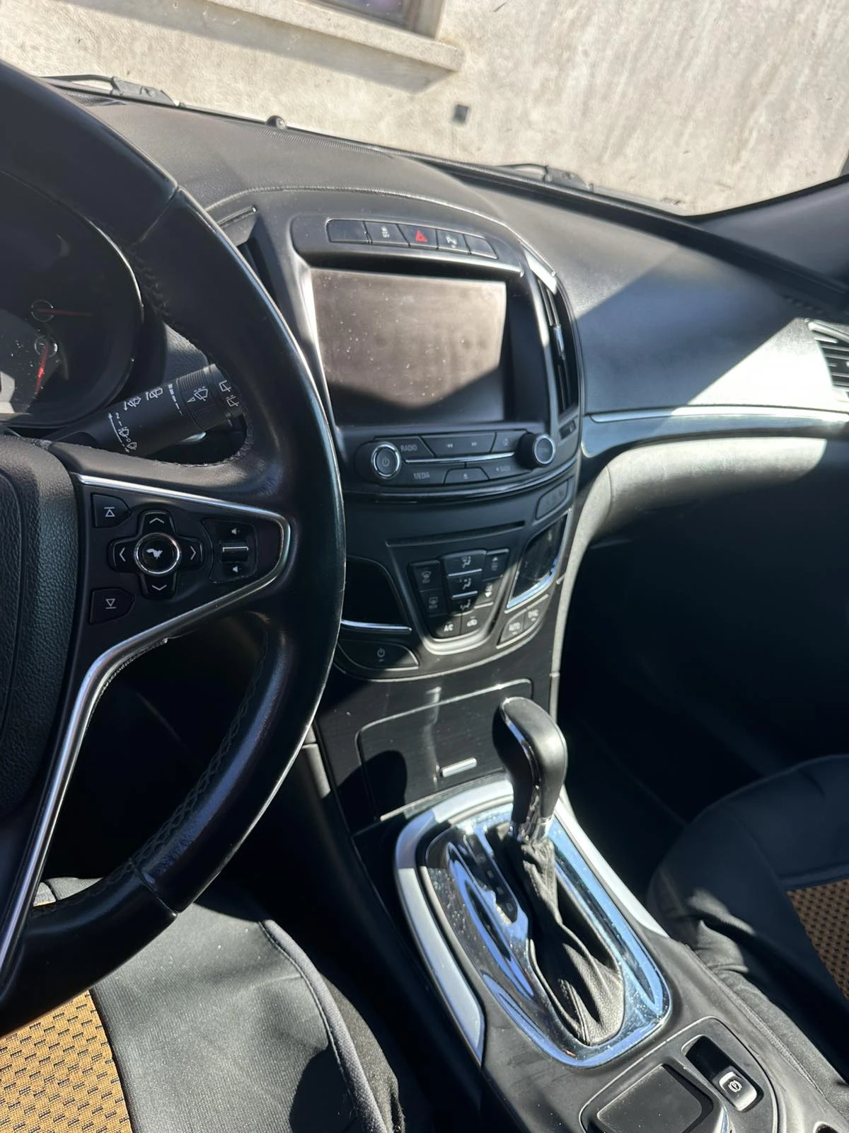 Opel Insignia, снимка 9 - Автомобили и джипове - 56216665