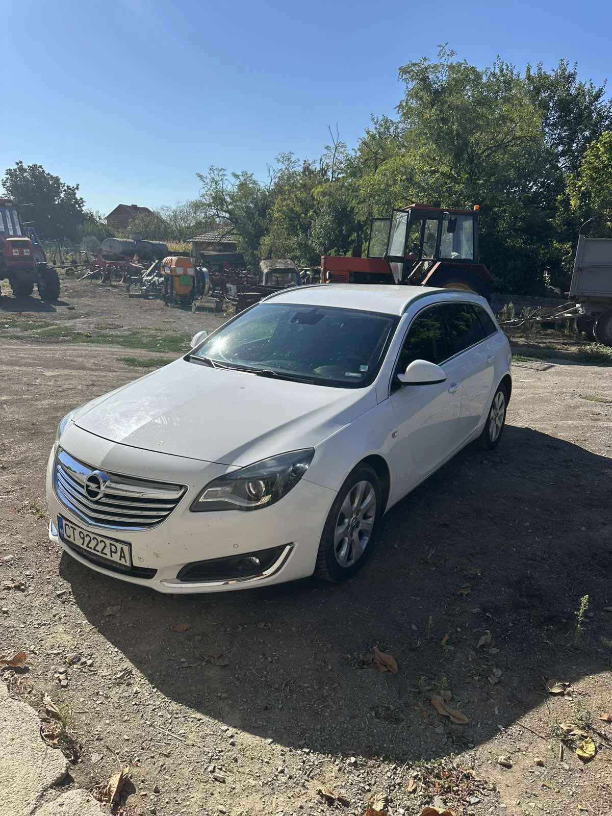 Opel Insignia, снимка 2 - Автомобили и джипове - 56216665
