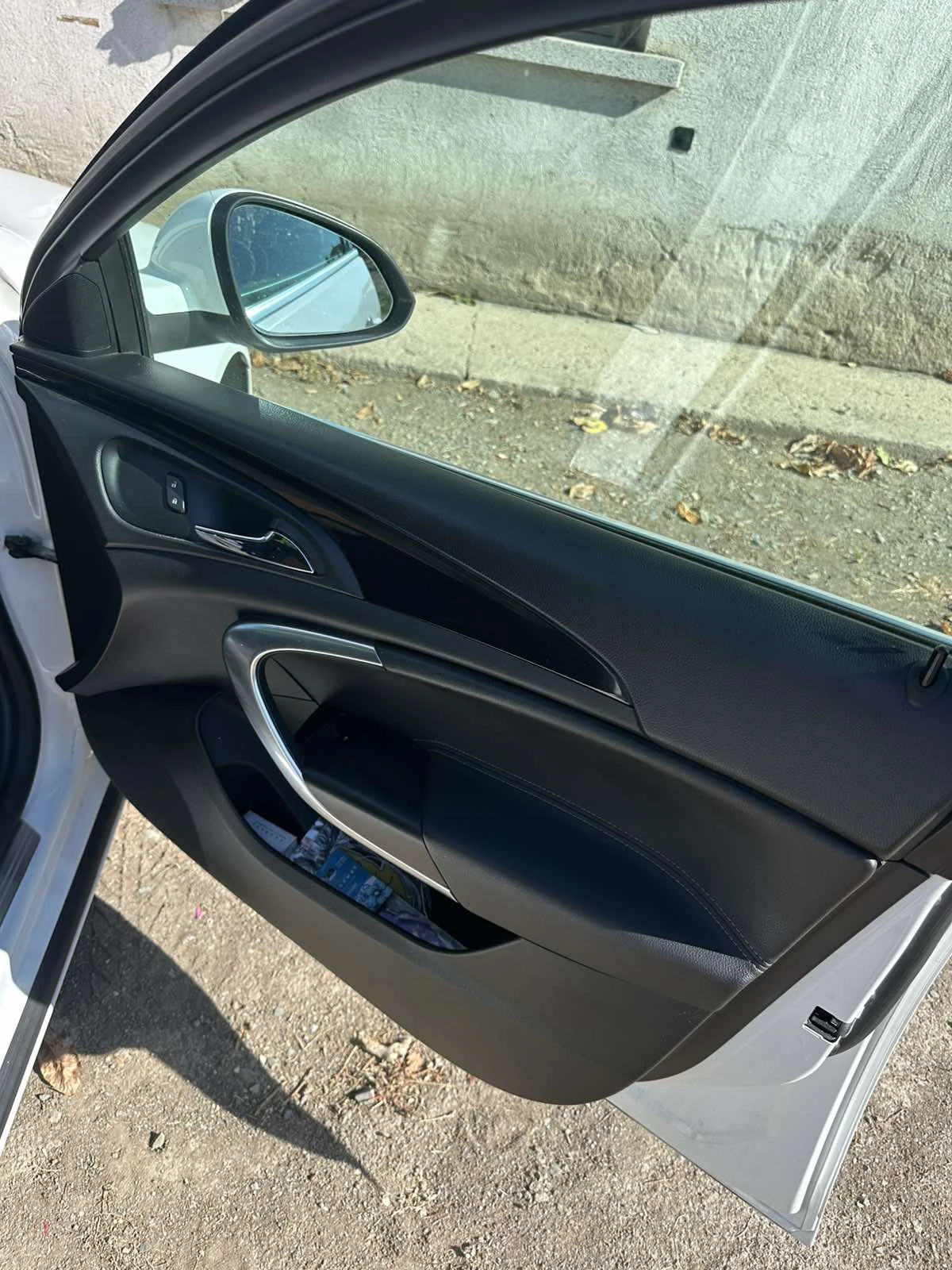 Opel Insignia, снимка 13 - Автомобили и джипове - 56216665