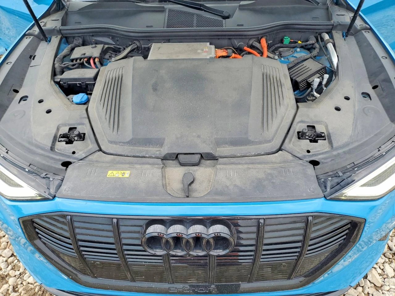 Audi E-Tron PRESTIGE* �����* ���������* ������* MATRIX* M����* | Mobile.bg � ����������� 12